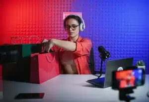 How YouTubers Are Using FFM Tokens to Maximize Earnings with Low Fees